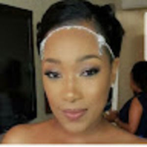 Meet your Posher, Simone